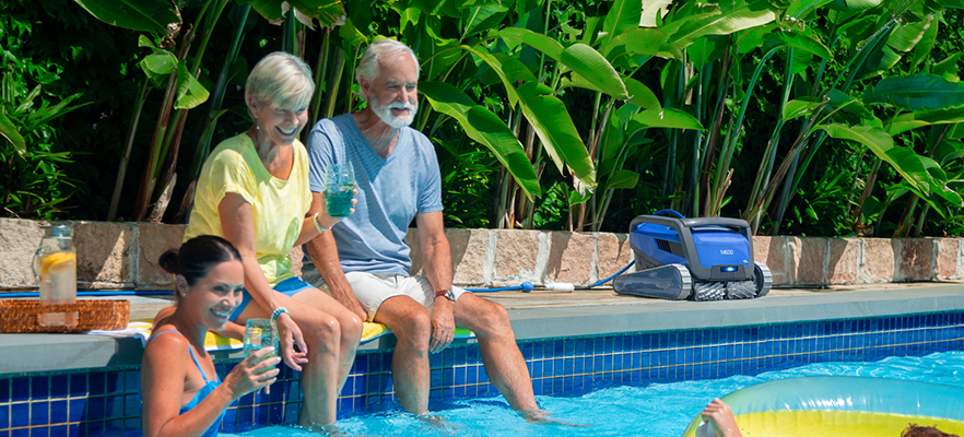 M600 vs M700: Which Dolphin Robotic Pool Cleaner Should You Choose?