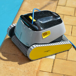 Maytronics MyDolphin - Dolphin X 40 Plus - Robotic Pool Cleaner