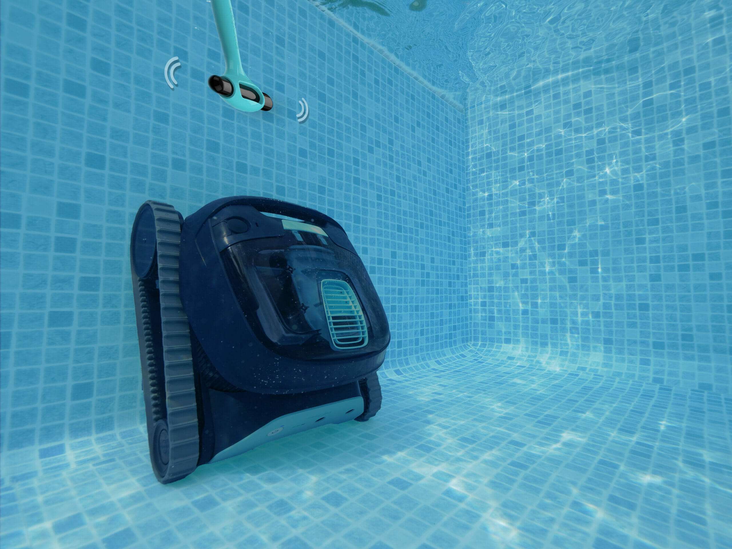 Maytronics MyDolphin - Dolphin Liberty 400 - Cordless Robotic Pool Cleaner